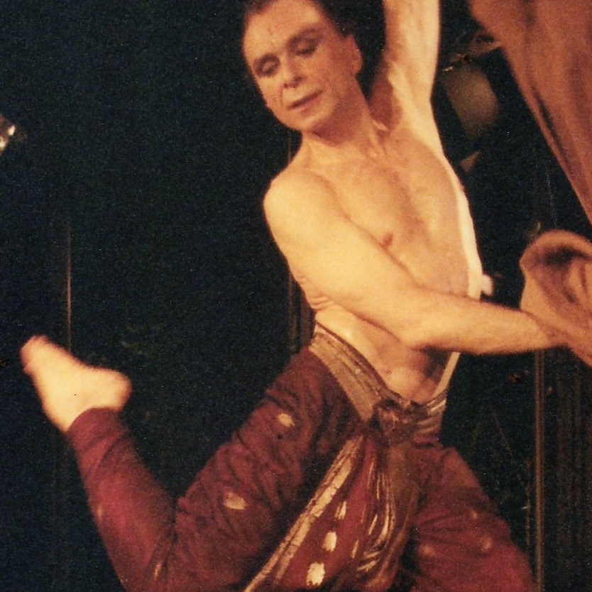 Dominique Delorme — Bharatanatyam