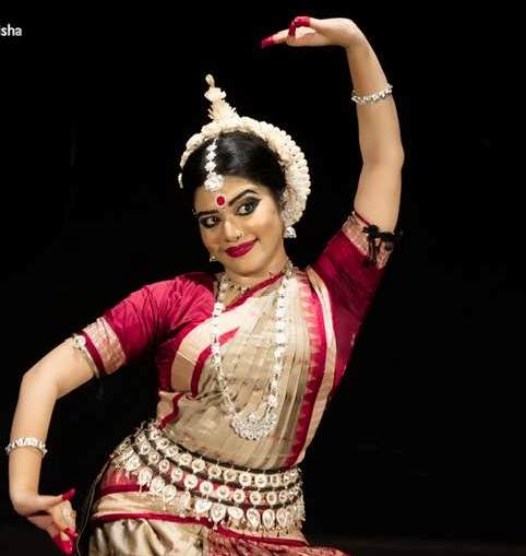 9qfG — Odissi