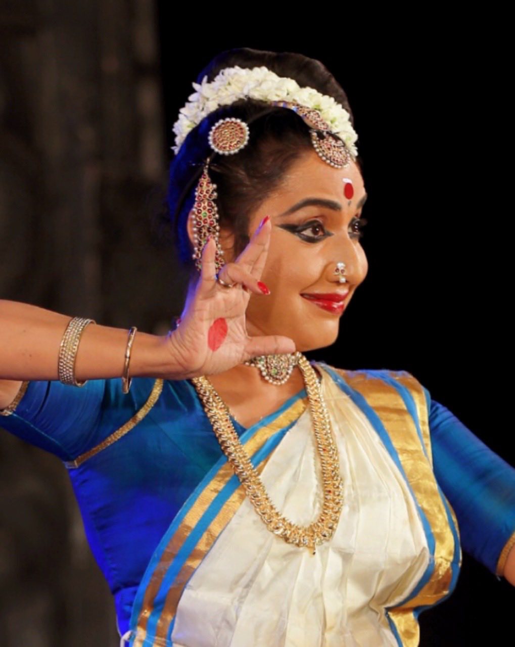 Neena Prasad — Mohiniyattam