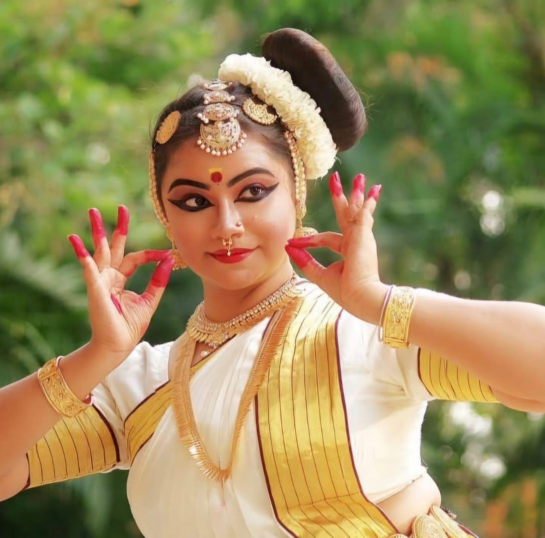 Mou Mita — Mohiniyattam